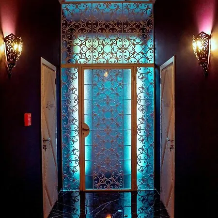 Hotel Riad Отель 3*